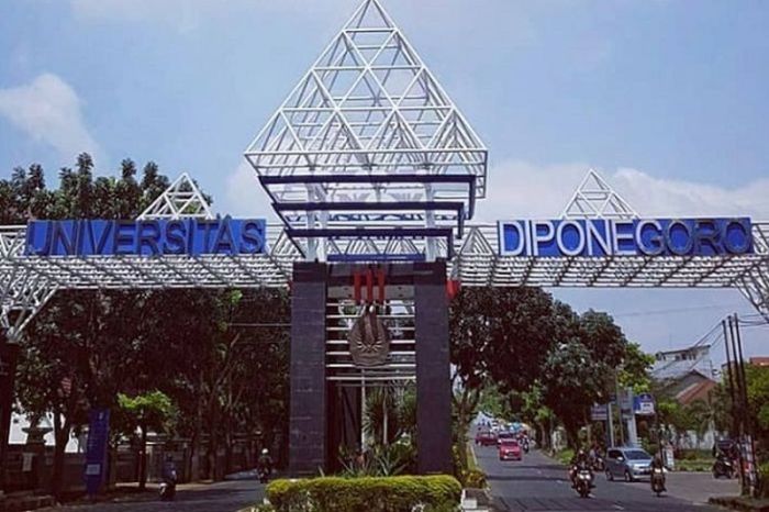 Undip universitas diponegoro semarang gedung fakultas ekonomi tembalang negeri jawa jalur terbaik kampus swasta tahun tengah seleksi simak masuk siswa