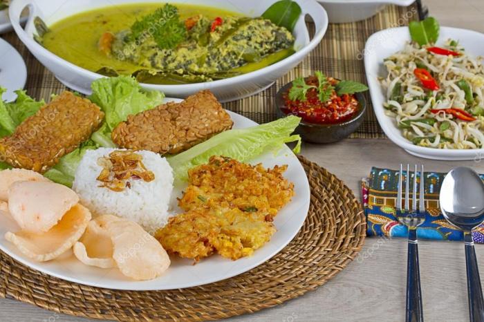 Lunch indonesian food healthy delicious breakfasts preview indonesia