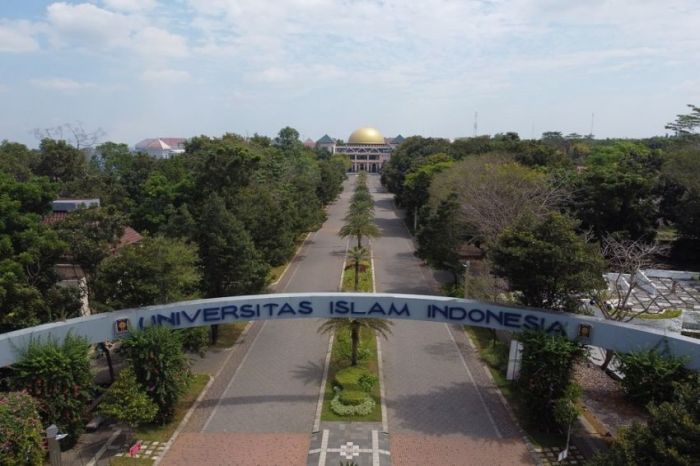 Universitas mada yogyakarta gadjah papan pilih