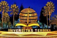 Universitas terbuka di surabaya