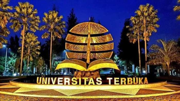 Universitas terbuka di surabaya