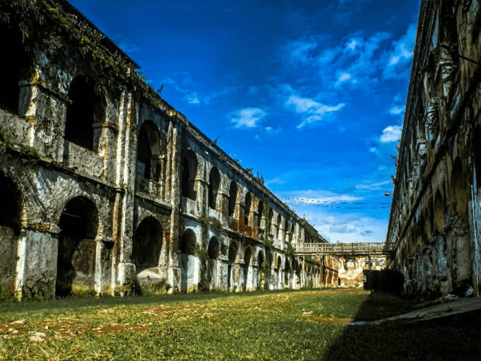 Sejarah benteng pendem ambarawa