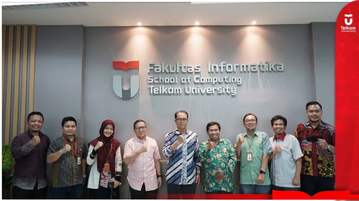 Universitas siber asia website