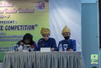 Lomba debat bahasa inggris