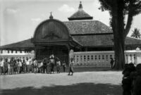 Makalah sejarah berdirinya muhammadiyah