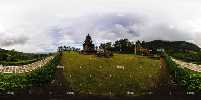 Gedong temple songo semarang central java