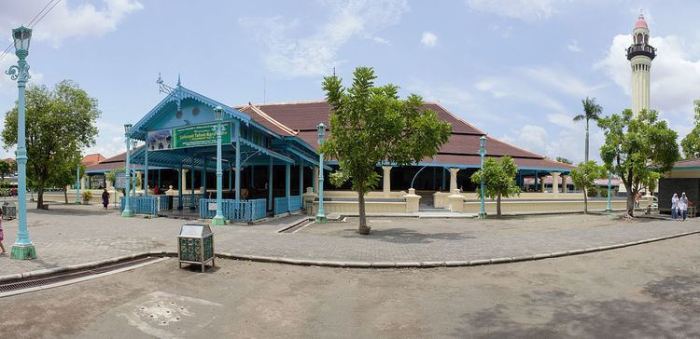 Surakarta mosque