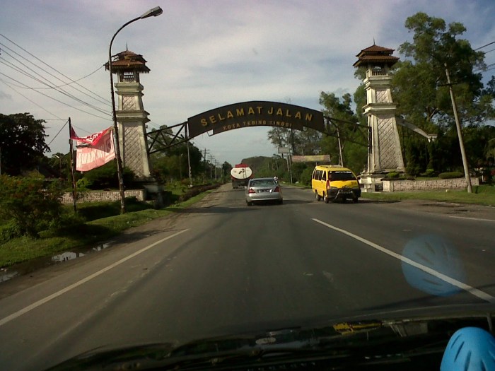 Universitas di tebing tinggi