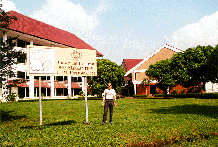 Universitas di pulau jawa