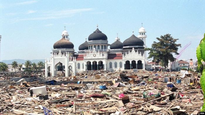 Cerita sejarah tsunami aceh beserta strukturnya