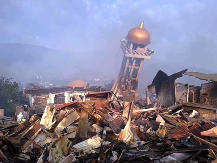 Palu gempa donggala tsunami sulawesi akibat tengah bencana fakta dampak kompas terbaru tujuh polisi penghargaan tewas kerusakan bumi kaltim kendaraan