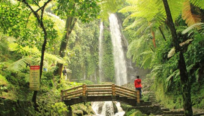 Karanganyar wisata paling diminati destinasi airnya deras mengalir