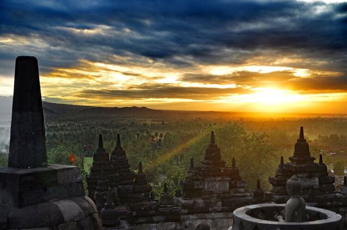 Lokasi dan sumber sejarah kerajaan kediri