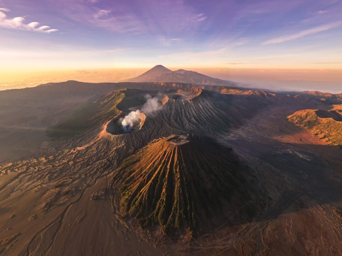 Caption gunung bromo bahasa inggris