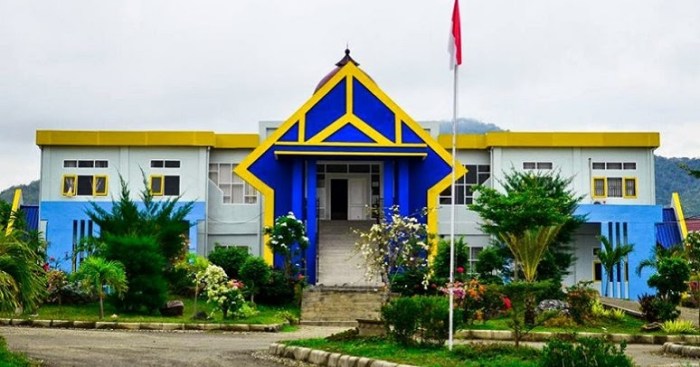 Universitas di sumbawa