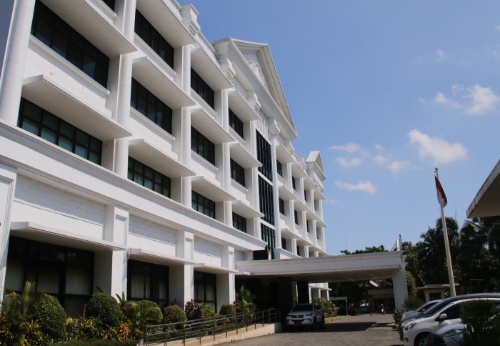 Universitas di cikarang