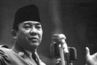 Buku sejarah soekarno