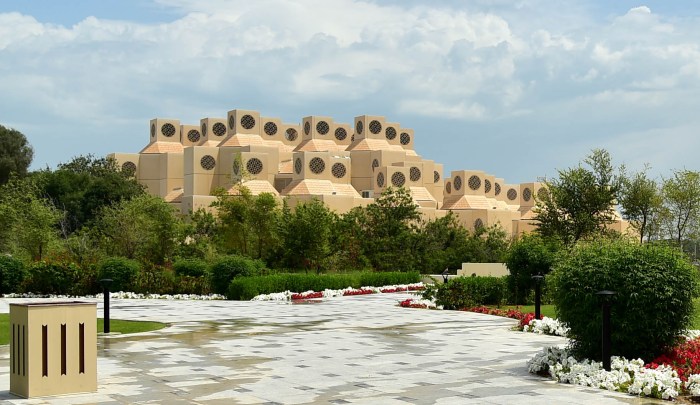 Universitas di qatar