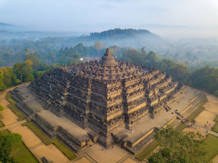 Borobudur candi terbesar budha java ibadah indonésie mandalas templo pusat umat ketika memikat hati termasuk kuil beserta loh geometria desenhar