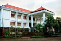 Universitas ganesha bandung