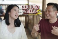 Review film cek toko sebelah dalam bahasa inggris