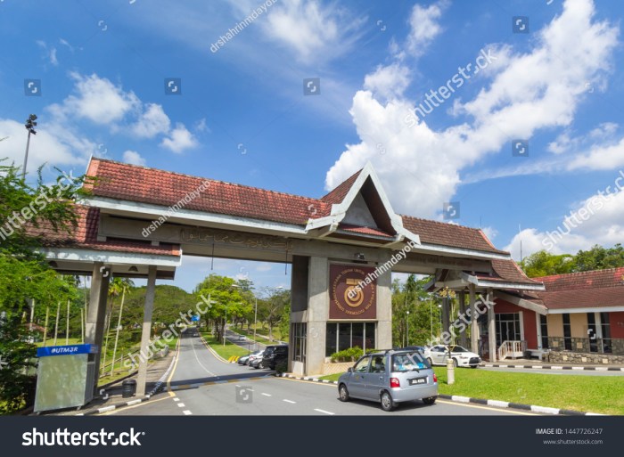 Universitas johor