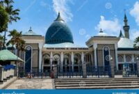 Akbar surabaya al mosque indonesia dome preview green