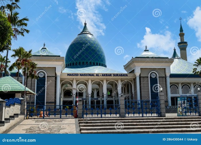 Akbar surabaya al mosque indonesia dome preview green