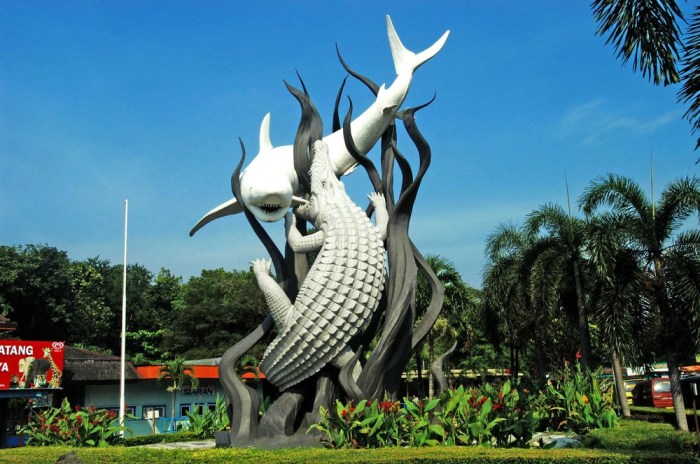 Fakultas di universitas surabaya