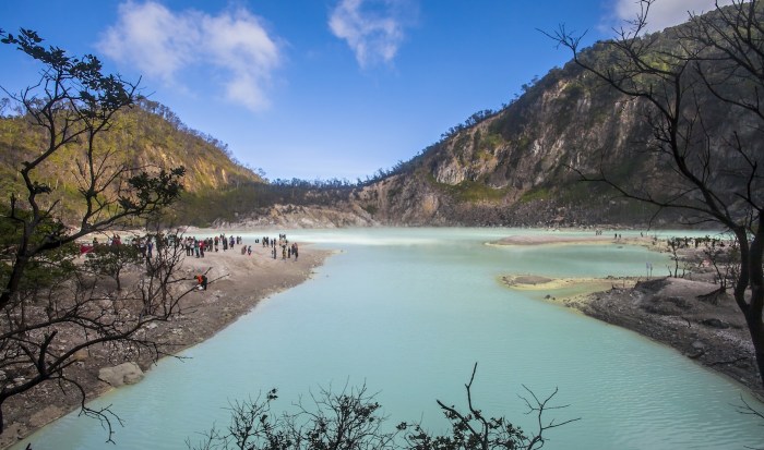 Sejarah kawah putih