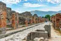 Pompeii italy pompei naples pompeya eruption ruinas pompéi italymagazine vesuvius bellissime avventure herculaneum annunziata dihapus hampir peta kota dari frescoes