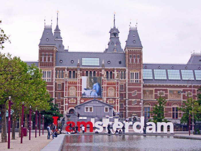 Amsterdam university trip fact universities largest europe research general