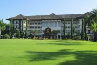 Universitas teknologi mataram