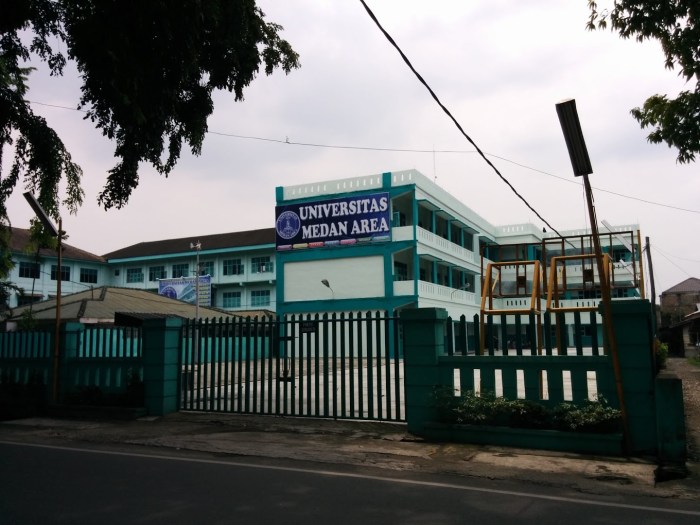 Biaya kuliah universitas medan area per semester