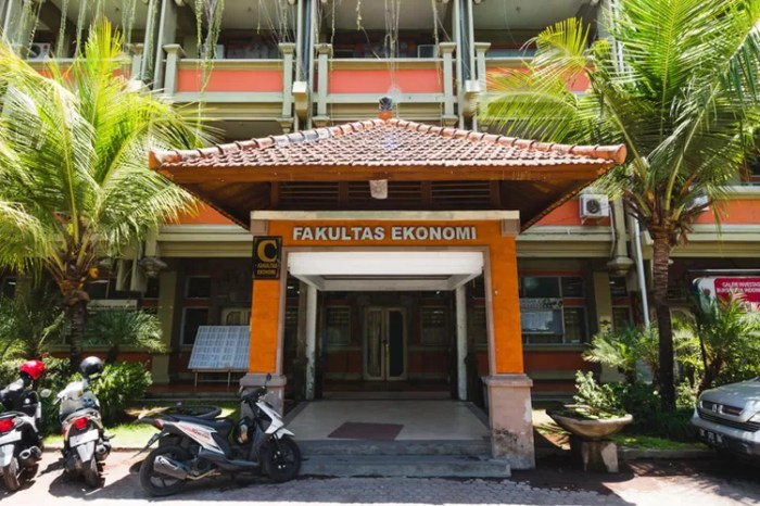 Fakultas hukum universitas warmadewa