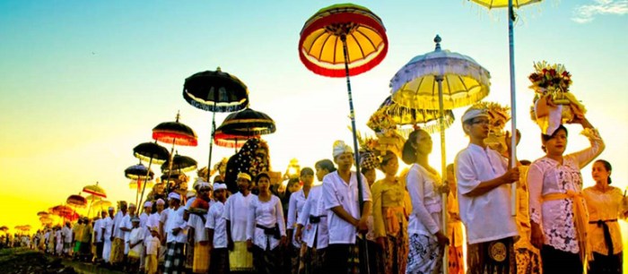 Contoh cerpen bahasa bali tema kebudayaan