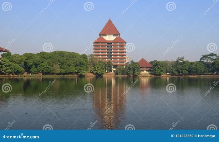 Gedung rektorat universitas indonesia