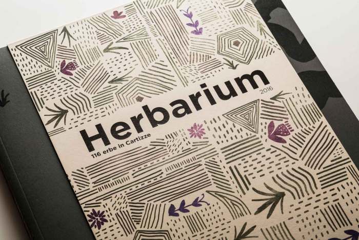 Contoh laporan herbarium